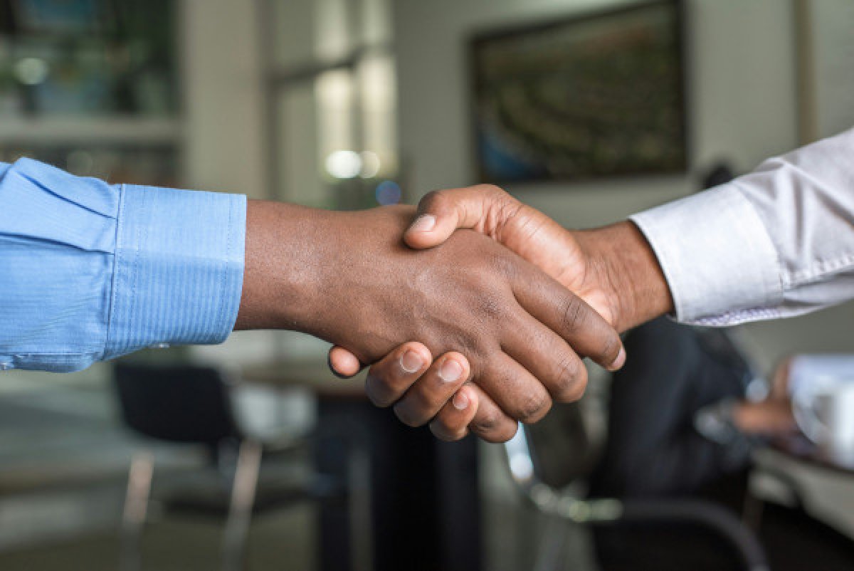 Why Your Networking Group Needs to Stop Tracking Referrals on Sticky Notes